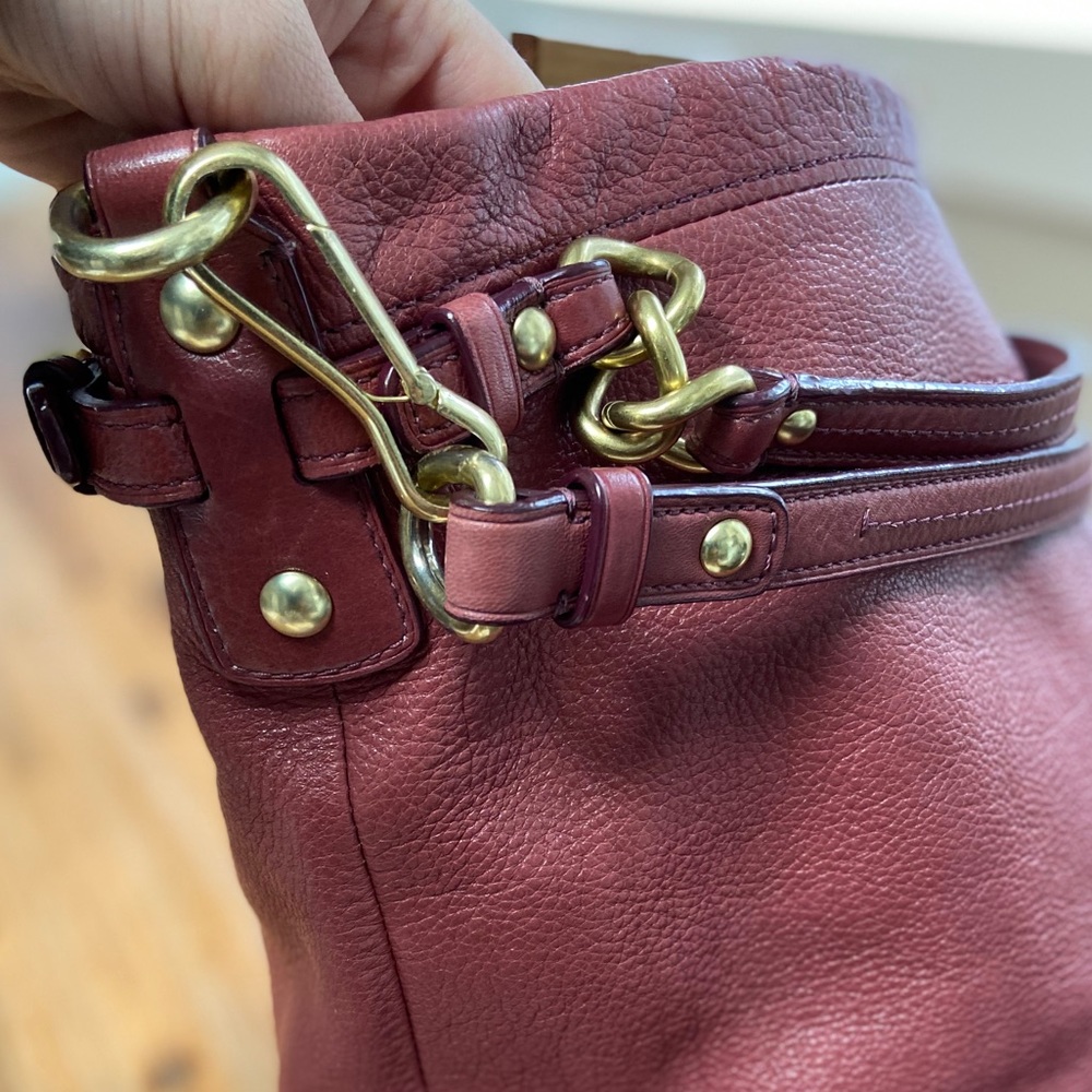 Coach Shoulder Bag - Picture 7 of 7